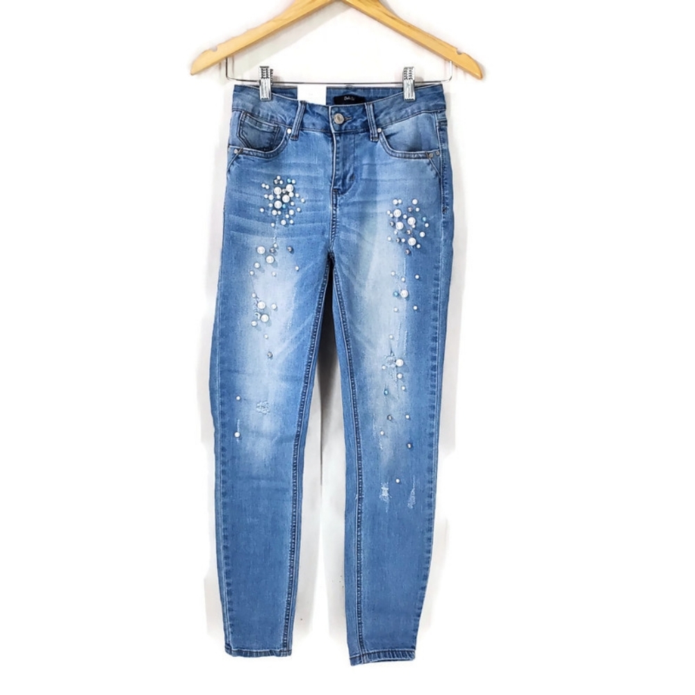 NWT DulceBe' Pearl Embellished Blue Jeans Distressed Girlie Skinny Stretch 26/5